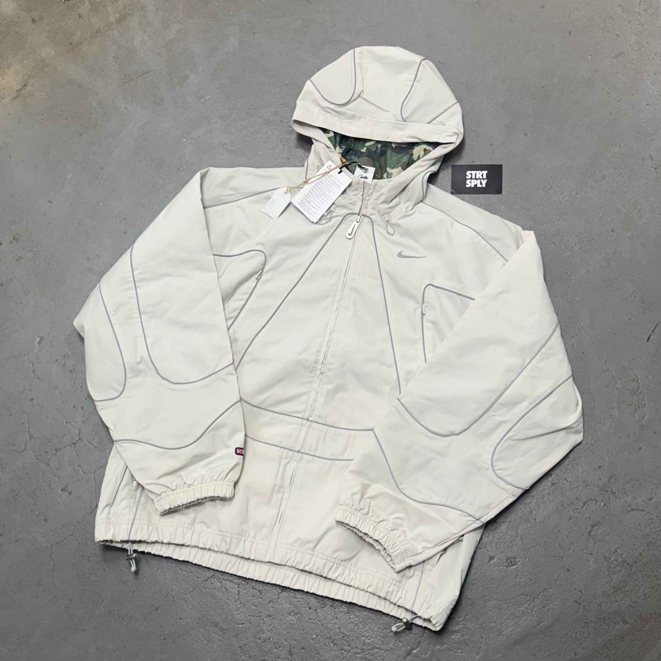 Corteiz RTW x Nike NRG Jacket - Off White
