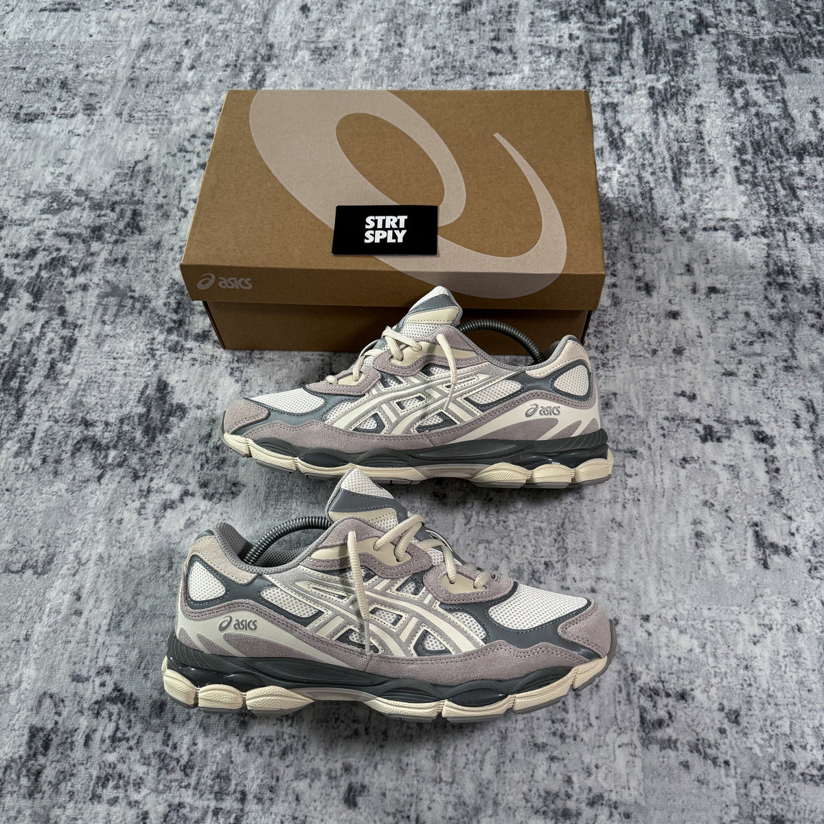 Asics Gel NYC - Cream / Oyster Grey