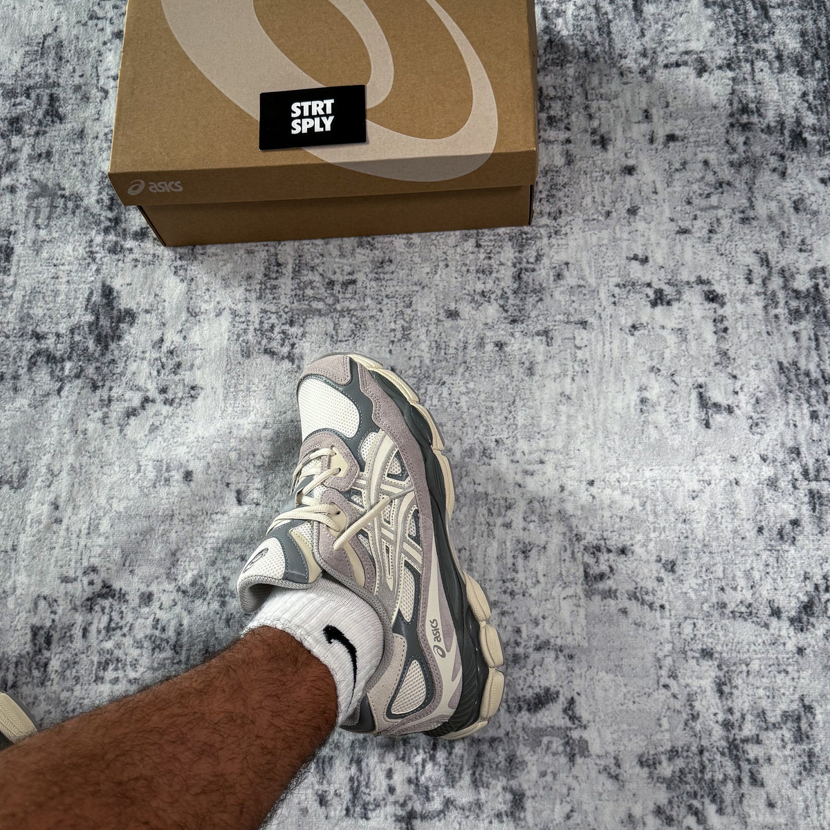 Asics Gel NYC - Cream / Oyster Grey