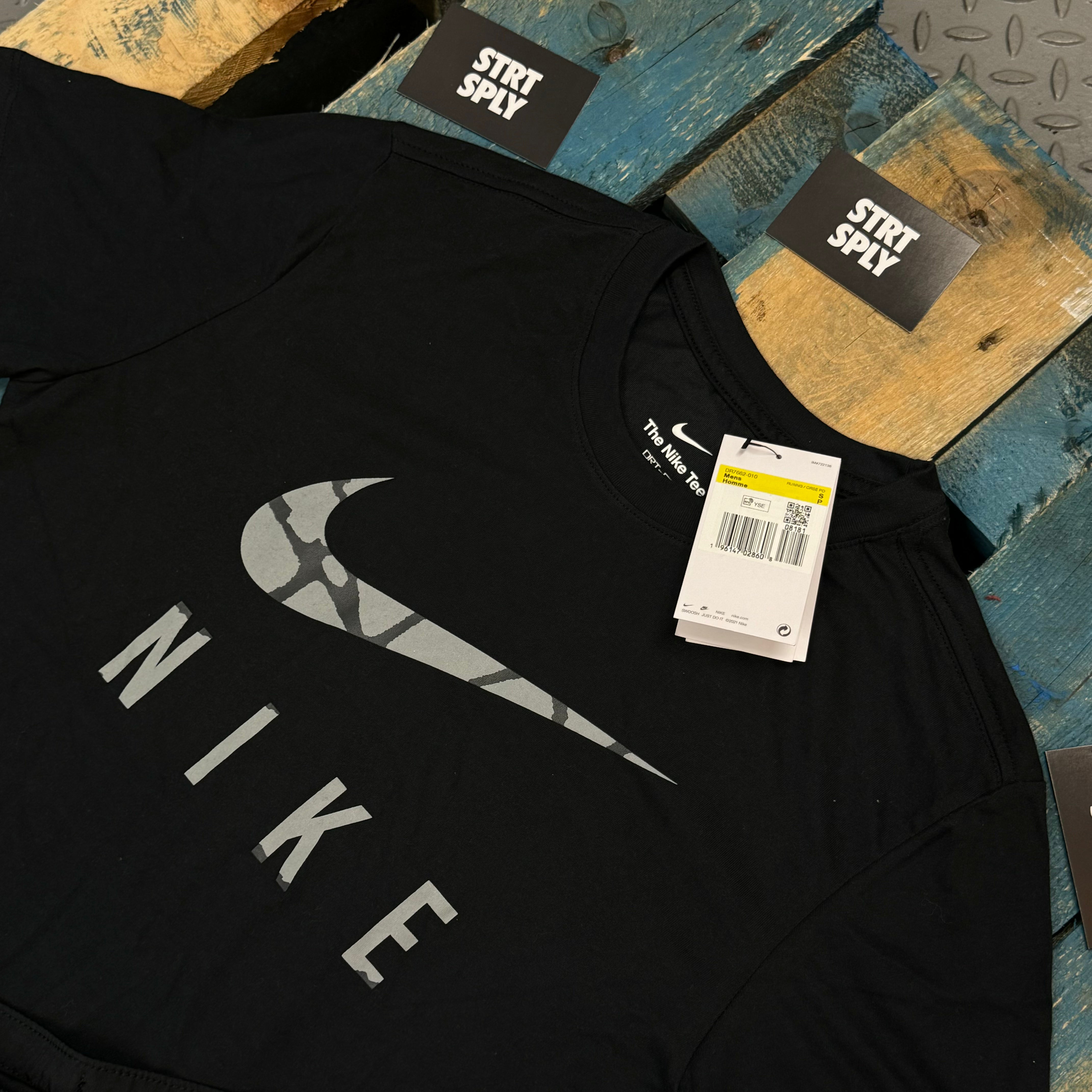 Nike Run Division T-Shirt & Short Set - Black