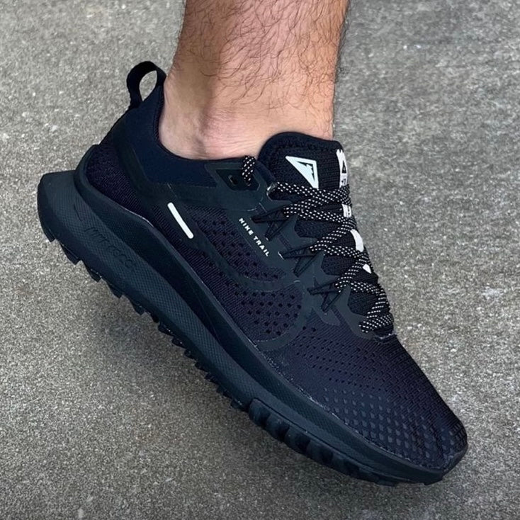 Nike Pegasus Trail 4 - Triple Black