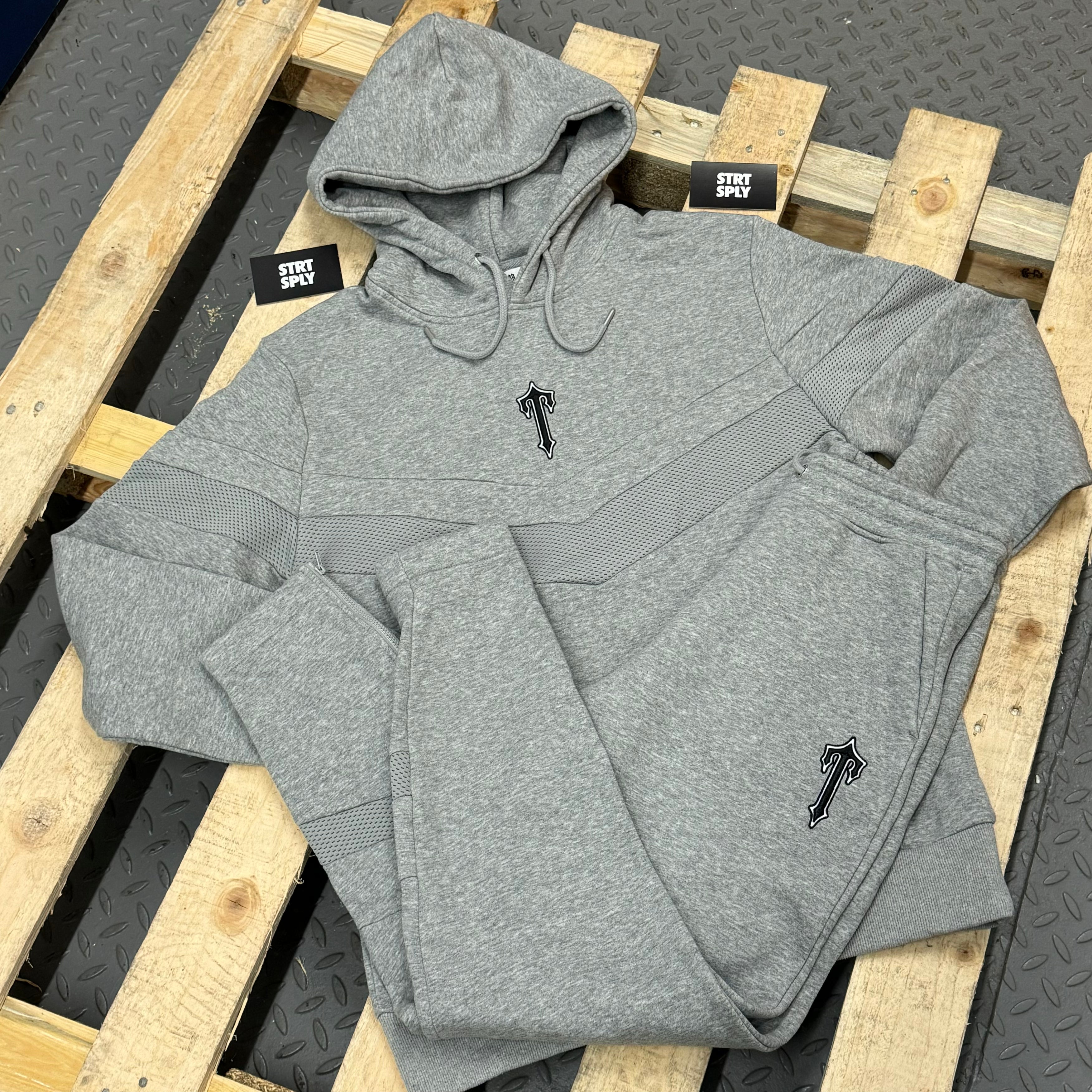 Trapstar V Stripe Hooded Tracksuit - Grey