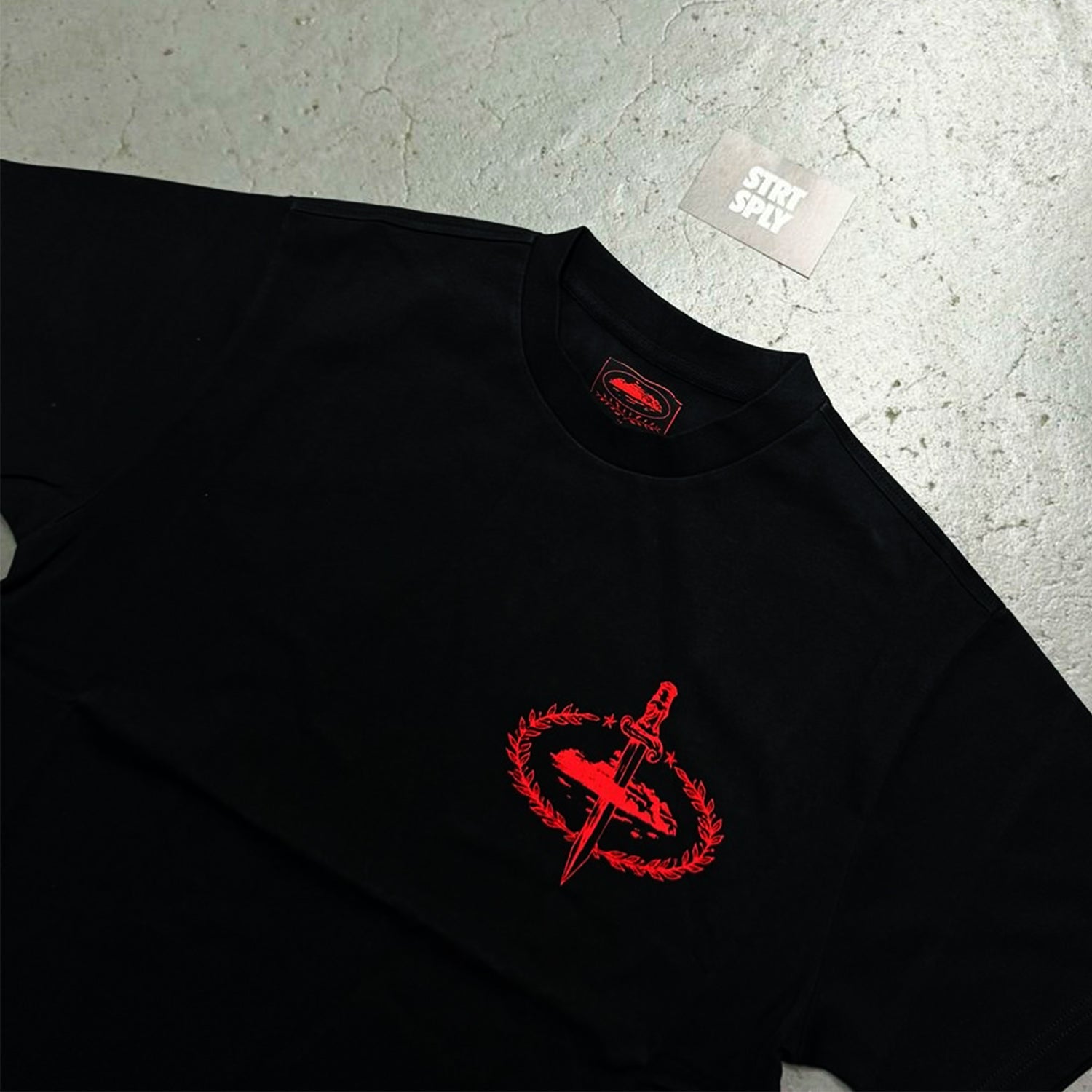 Corteiz RTW x Slaughter Gang T-Shirt - Black / Red