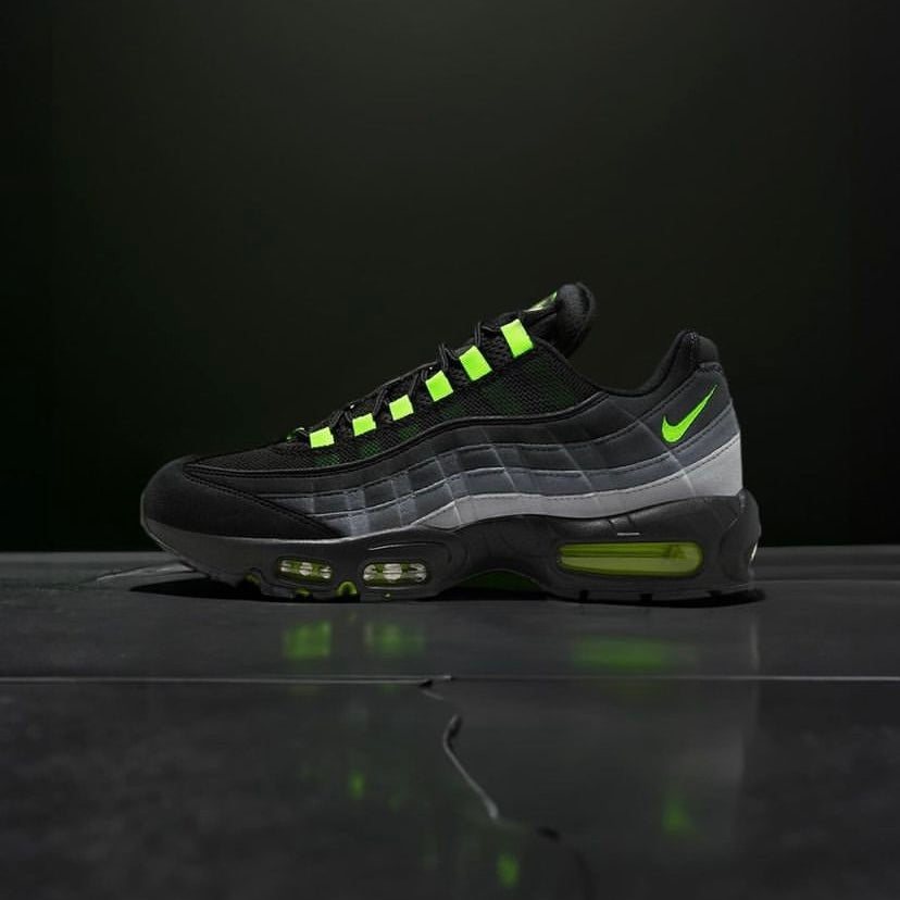 Nike Air Max 95 - Reverse Neon