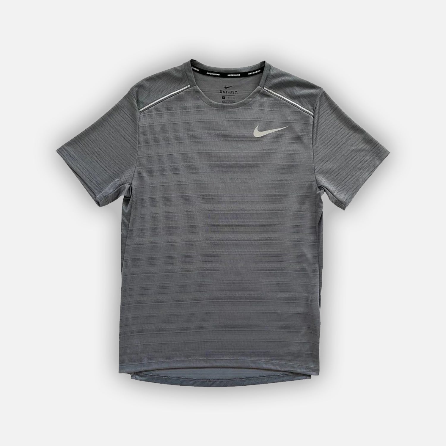 NIKE DRI FIT MILER SMOKE GREY REFLECTIVE KICKKONNECT