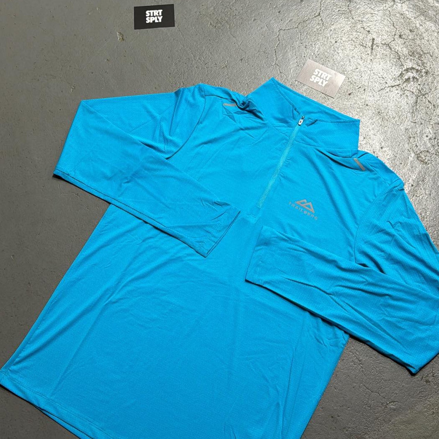 Trailberg Bolt Quarter Zip - Aqua