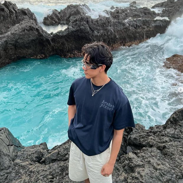 Broken Planet Market Basics T-Shirt - Midnight Black