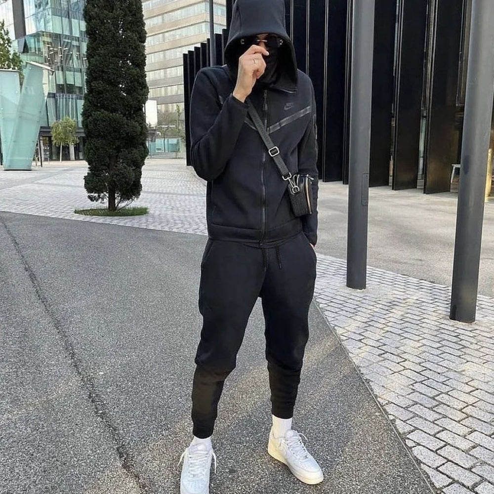 Nike Sportswear Tech Fleece Jogging Bottoms - Black