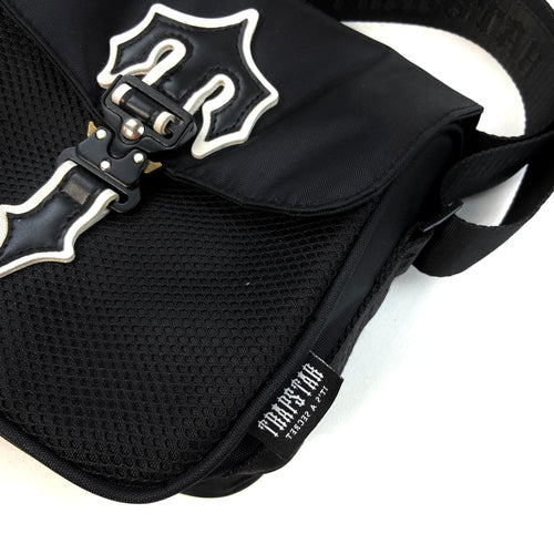 Trapstar Irongate Messenger Bag 1.0 - Black / White