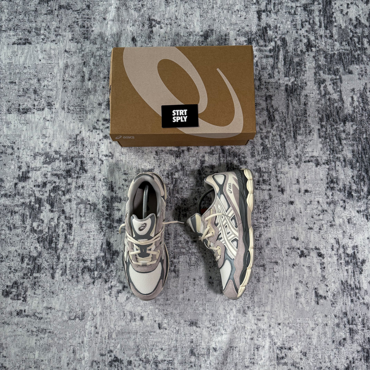 Asics Gel NYC - Cream / Oyster Grey