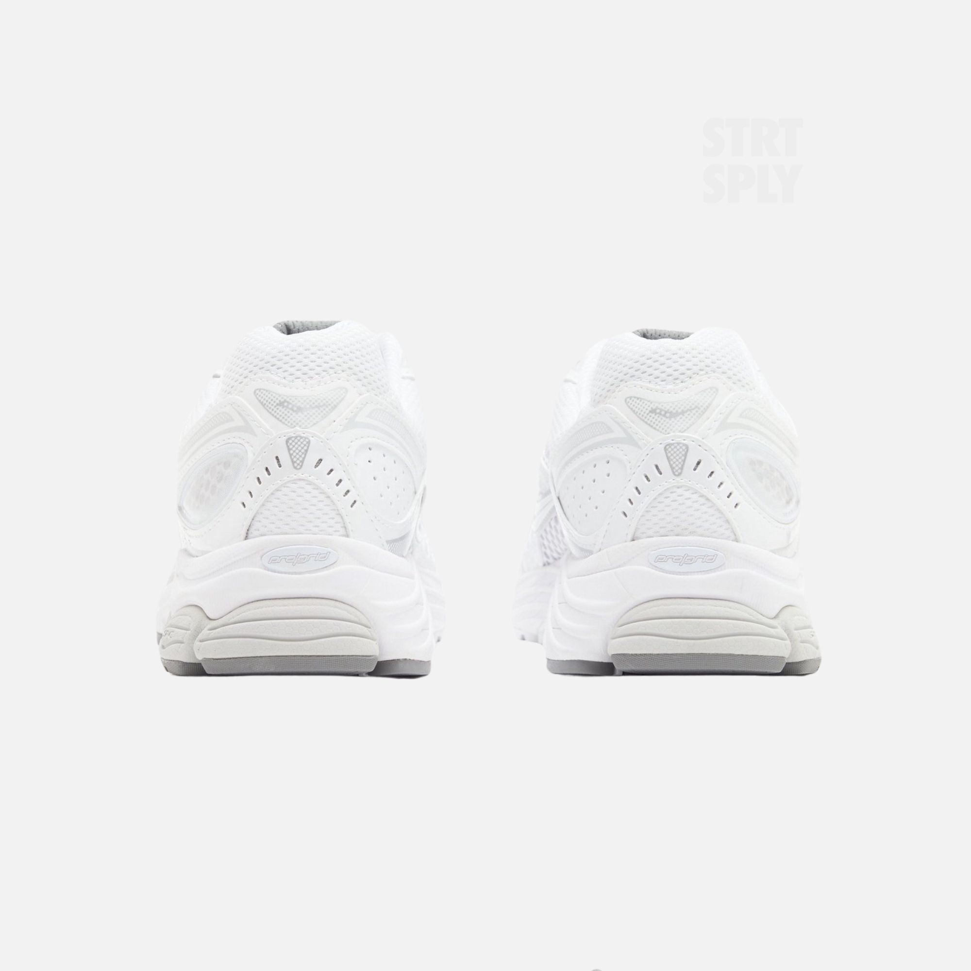 Saucony ProGrid Omni 9 - White / Silver