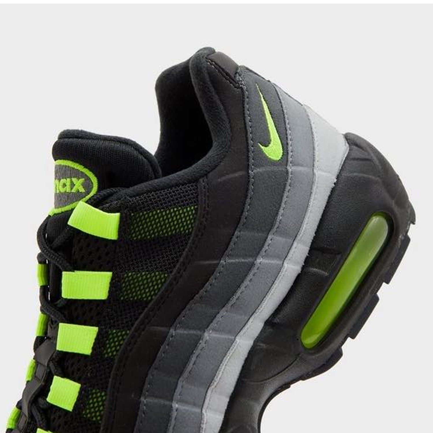 Nike Air Max 95 Reverse Neon + Miler / Flex Stride Set - Tee & Shorts -  Ghost Green / Smoke Grey
