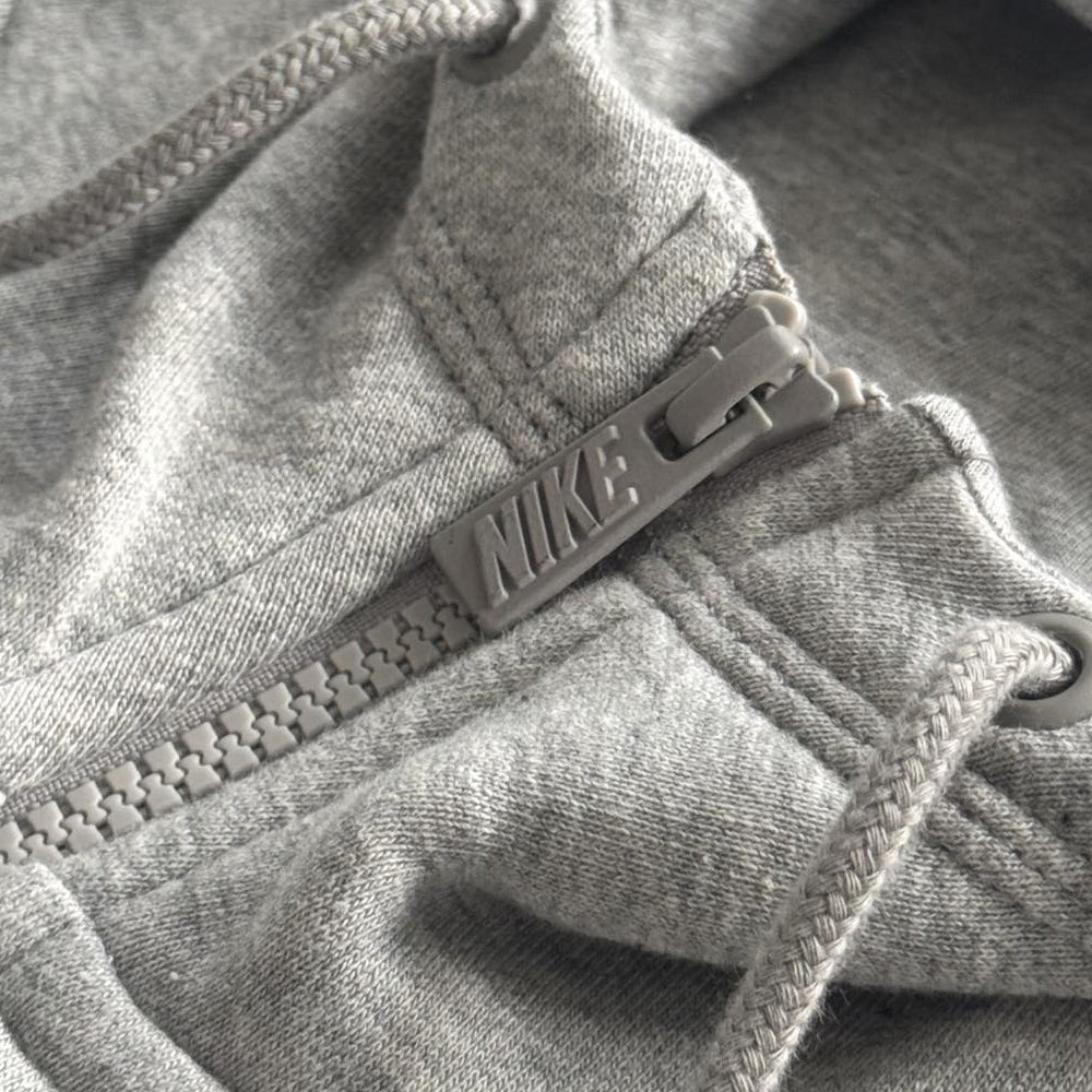 Nike Club Zip-Up Hoodie - Heather Grey