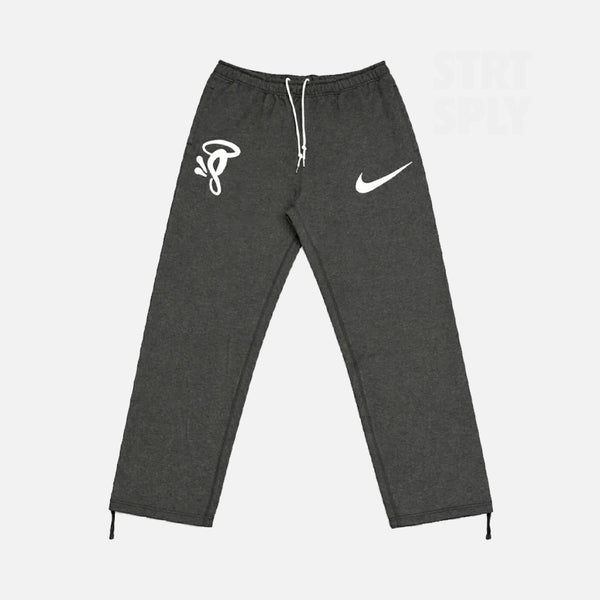 NIKE_X_SYNA_WORLD_SOLO_SWOOSH_