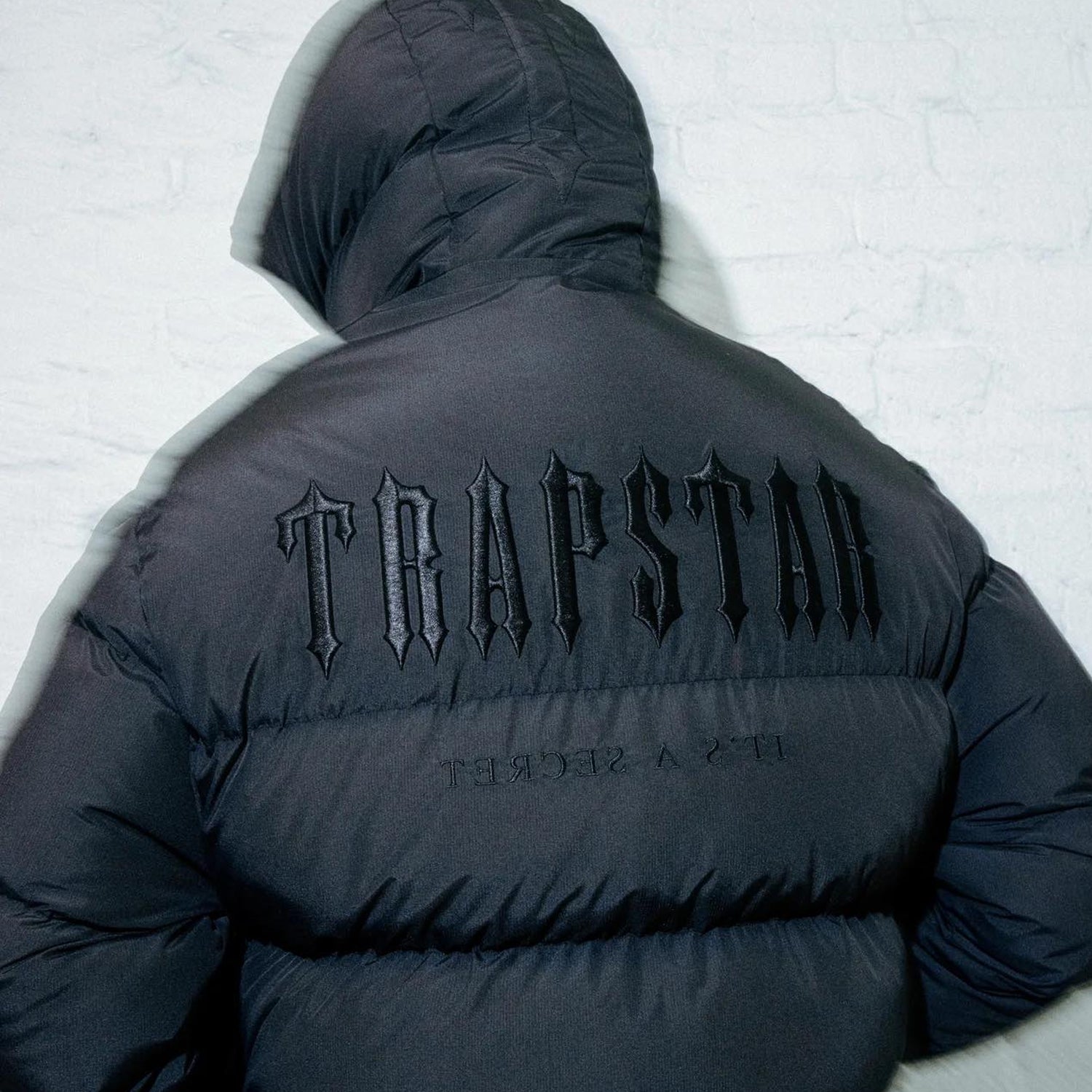 Trapstar Decoded Hooded Puffer 2.0 Jacket - Blackout