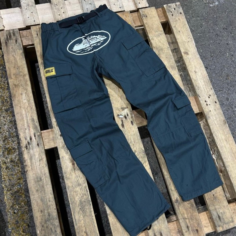 春新作の Corteiz Alcatraz Cargo Pants Navy - パンツ