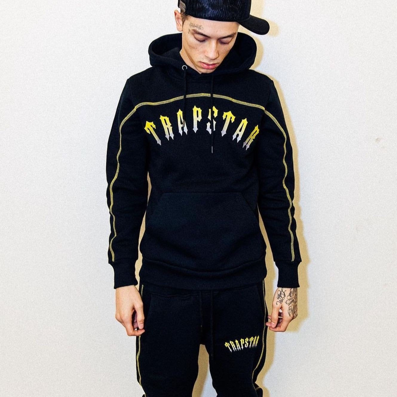TRAPSTAR IRONGATE ARCH TRACKSUIT CENTRAL CEE BLACK YELLOW KICKKONNECT